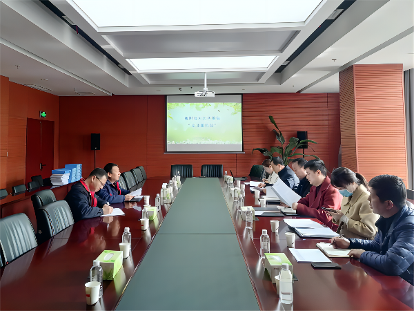 3月1日，咸陽市生態(tài)環(huán)境局人員在彬州公司行政會議室開展“企業(yè)接待日”活動(1).png