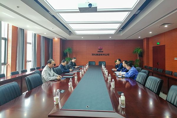 4月20日，陜西省生態(tài)環(huán)境廳調(diào)研督導(dǎo)組在彬州公司三樓行政會(huì)議室開展調(diào)研會(huì)，彬州公司生產(chǎn)部部長(zhǎng)、彬州公司副總經(jīng)理張安平迎檢.jpg