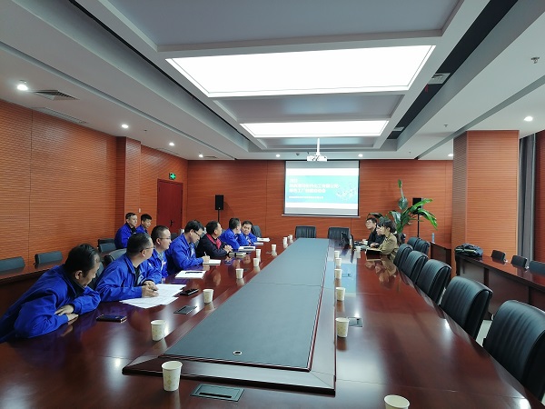 5月10日，彬州公司綠色工廠創(chuàng)建啟動(dòng)會(huì)在行政會(huì)議室召開(kāi)，渭化集團(tuán)副總經(jīng)理段立波、彬州公司副總經(jīng)理、生產(chǎn)部部長(zhǎng)張安平等相關(guān)單位負(fù)責(zé)人參會(huì).jpg